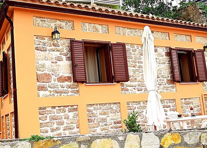 Дом отдыха Tilemachos Traditional House